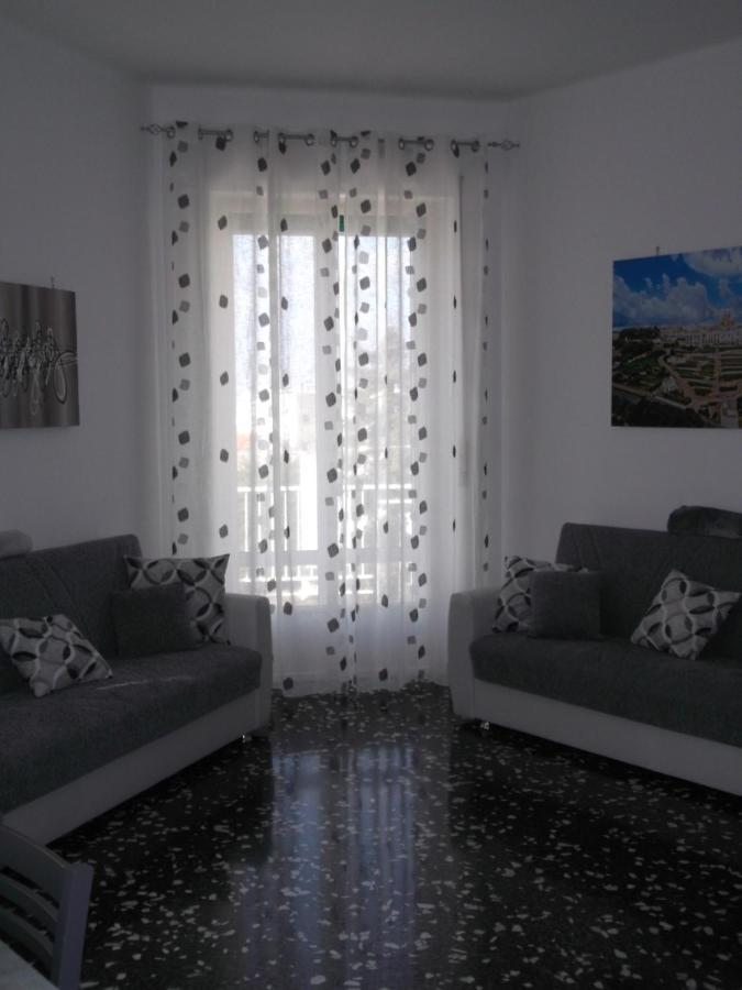 Da Livia Apartment โลโกโรตอนโด ภายนอก รูปภาพ