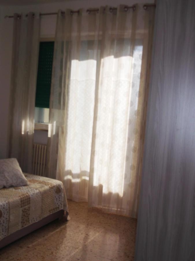 Da Livia Apartment โลโกโรตอนโด ภายนอก รูปภาพ