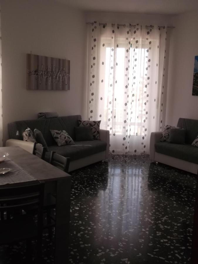 Da Livia Apartment โลโกโรตอนโด ภายนอก รูปภาพ