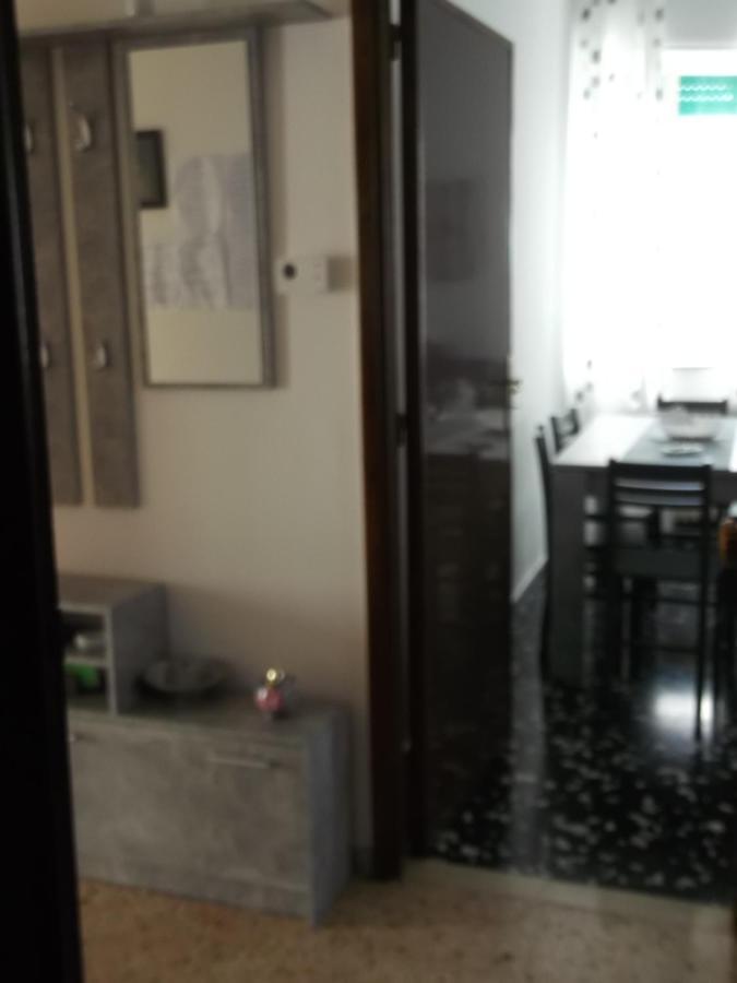 Da Livia Apartment โลโกโรตอนโด ภายนอก รูปภาพ