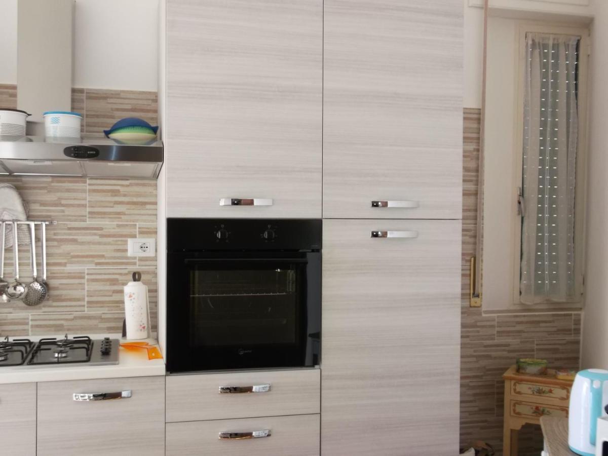 Da Livia Apartment โลโกโรตอนโด ภายนอก รูปภาพ