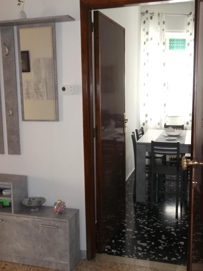 Da Livia Apartment โลโกโรตอนโด ภายนอก รูปภาพ